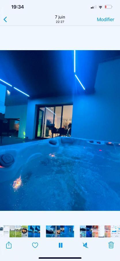 Magnifique Villa Avec Jaccuzi Wimille ภายนอก รูปภาพ